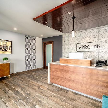 Aspire Inn Studios & Spas Bellflower Extérieur photo