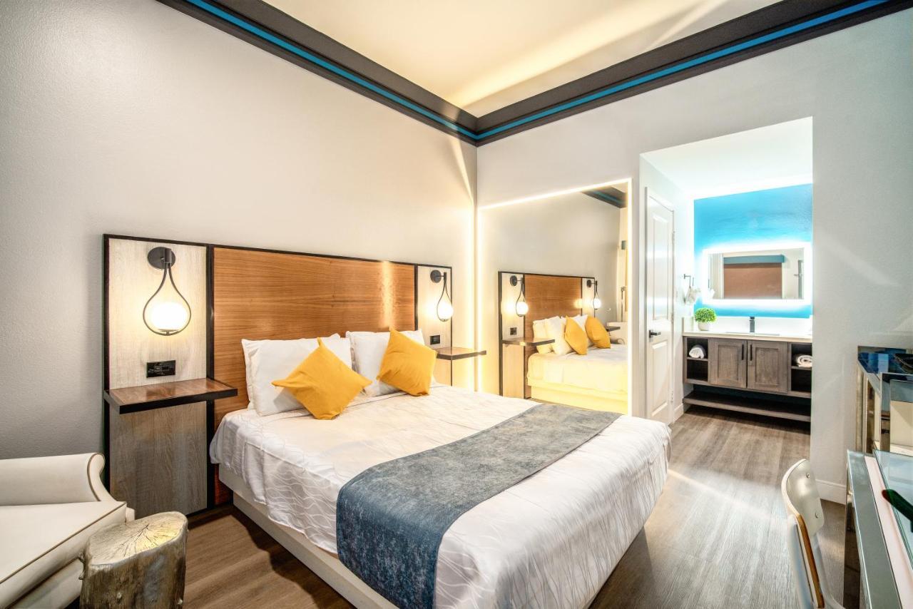 Aspire Inn Studios & Spas Bellflower Extérieur photo