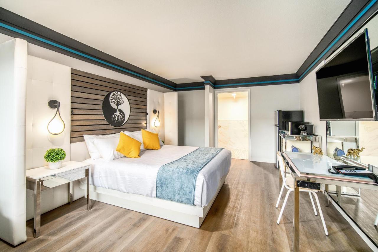 Aspire Inn Studios & Spas Bellflower Extérieur photo